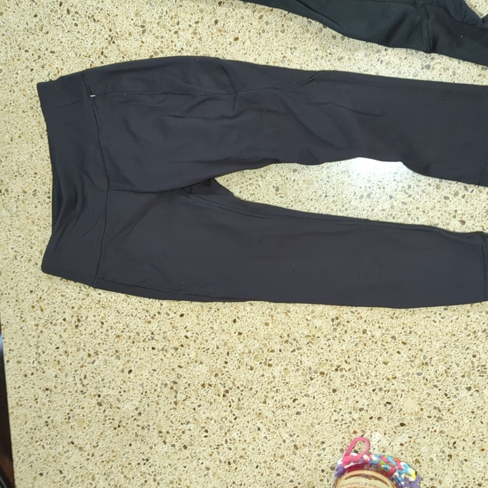 Calia Workout Set - Picture 3 of 6